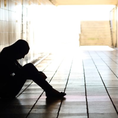 عوامل افسردگی در نوجوانان