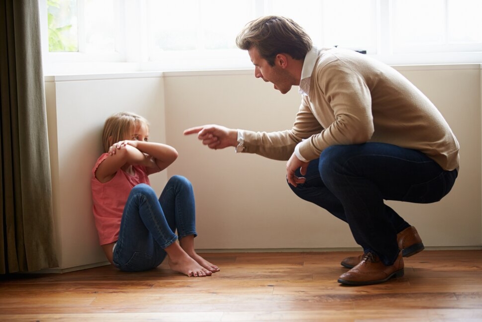 لذتبردن از تحقیر کودک