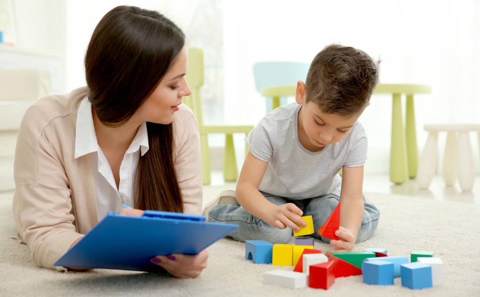 چطور بهترین روانشناس کودک در تهران را انتخاب کنیم؟
