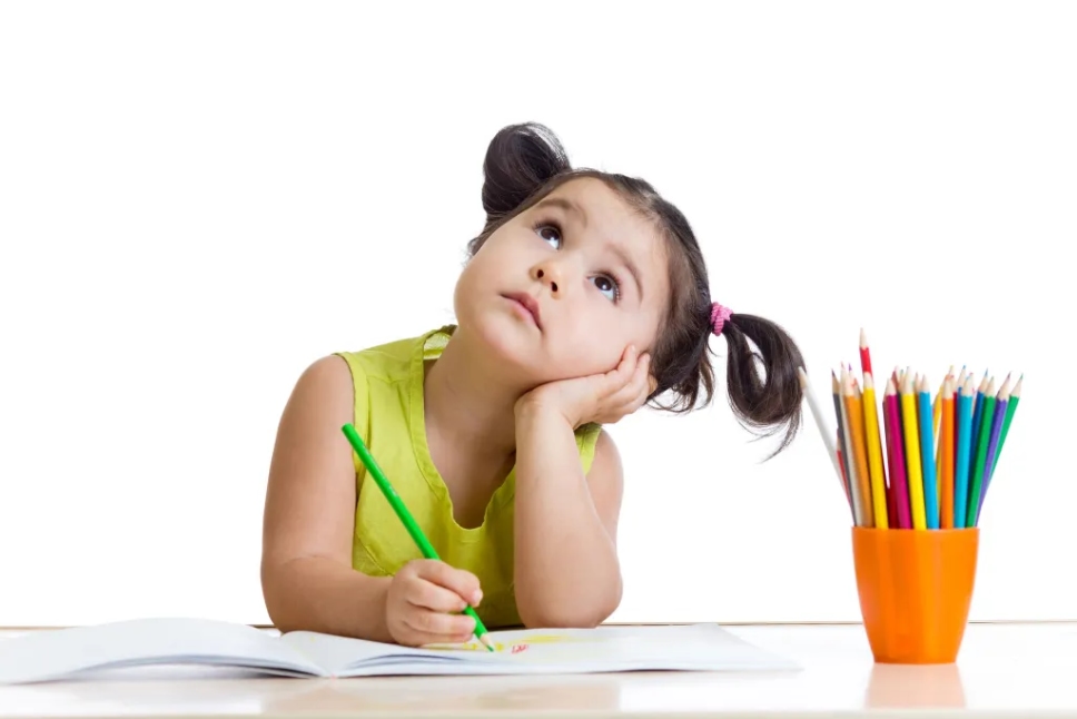 اختلال ADHD فقط مخصوص کودکان است - بباورهای غلط درباره بیش فعالی در کودکان