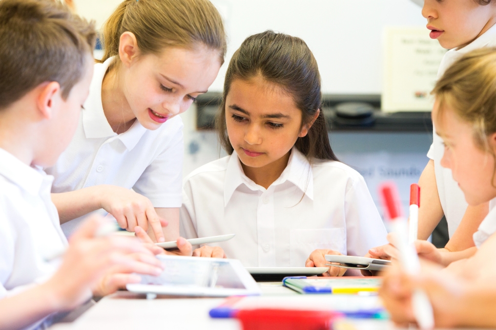 توسعه ارتباطات و تعاملات