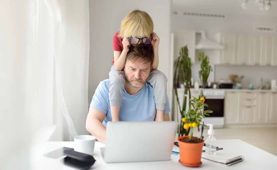 راه های مراقبت از کودک بیش فعال