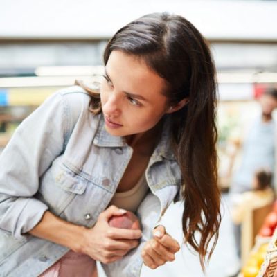 همه چیز درباره کلپتومانیا؛ اختلال جنون دزدی در کودکان