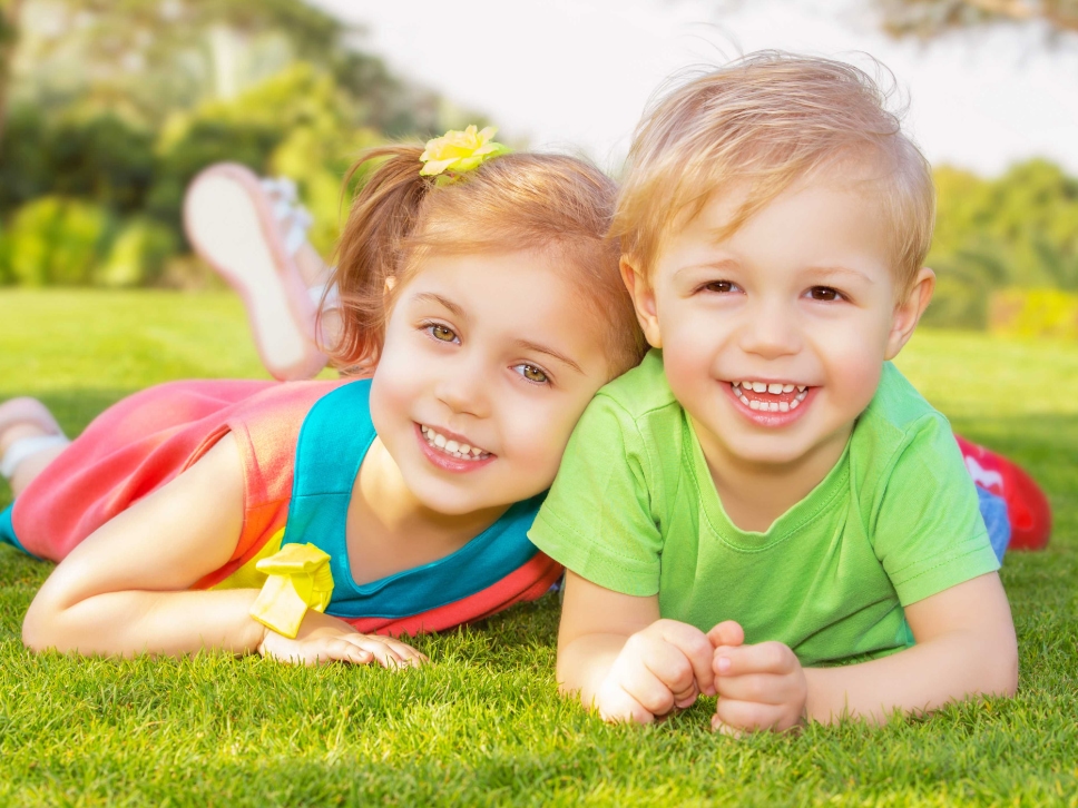 مهم ترین نیازهای کودک + نکات ضروری برای والدین