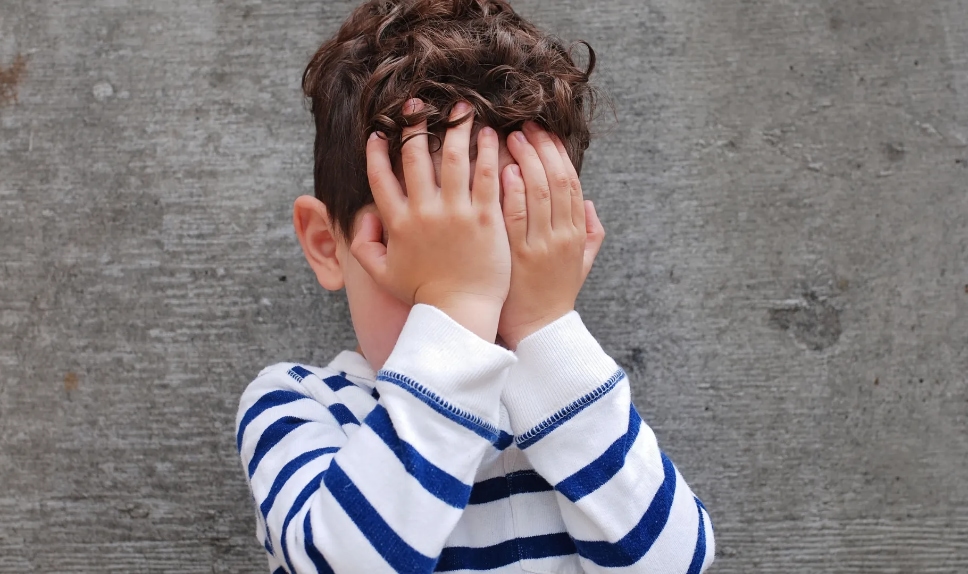 اثرات اجتماعی ترس کودک از والدین