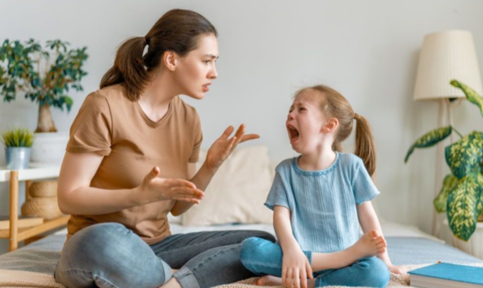 راهکارهای کاهش جیغ زدن کودک
